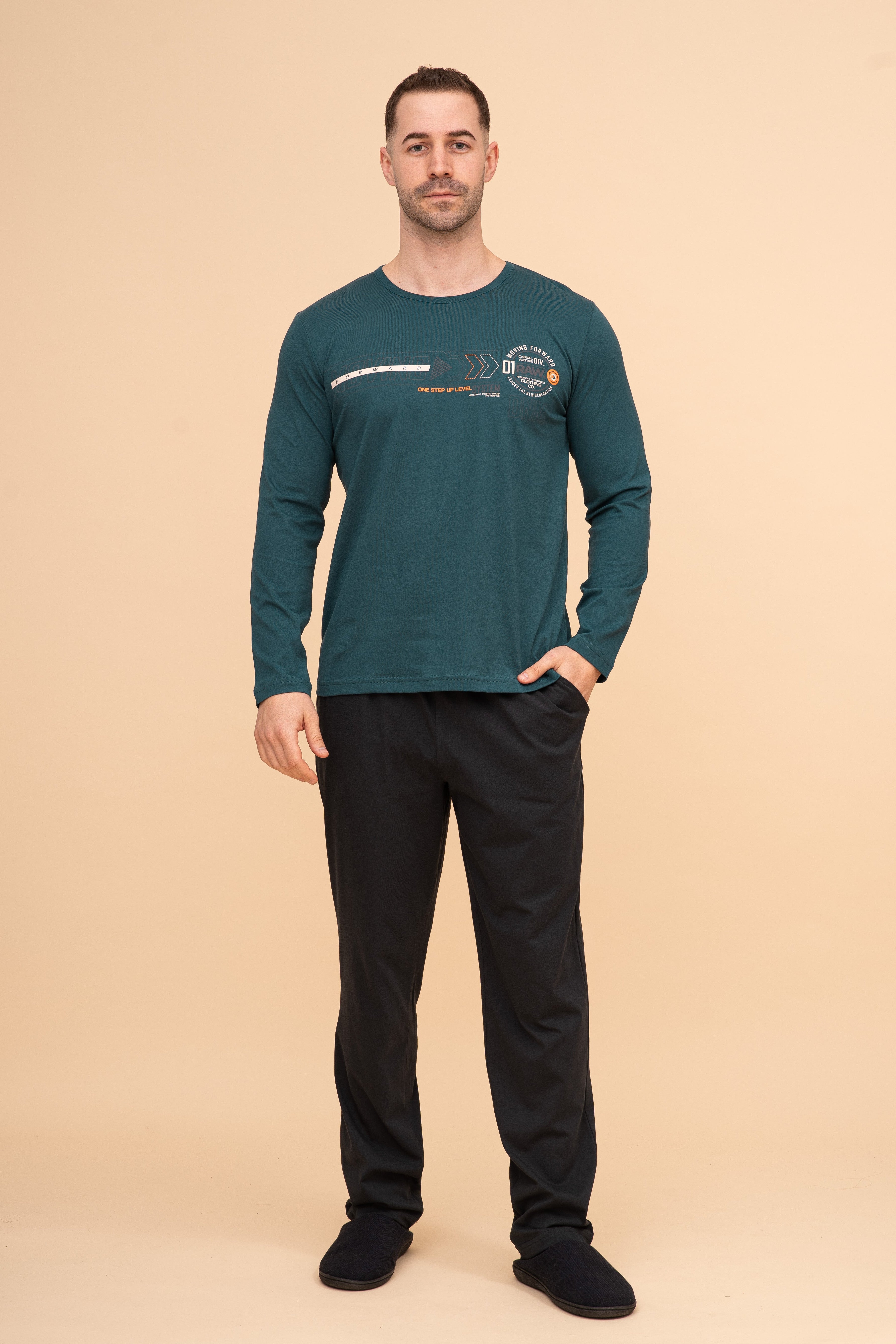 Мъжка пижама "Moving Forward" (Тъмно зелена)