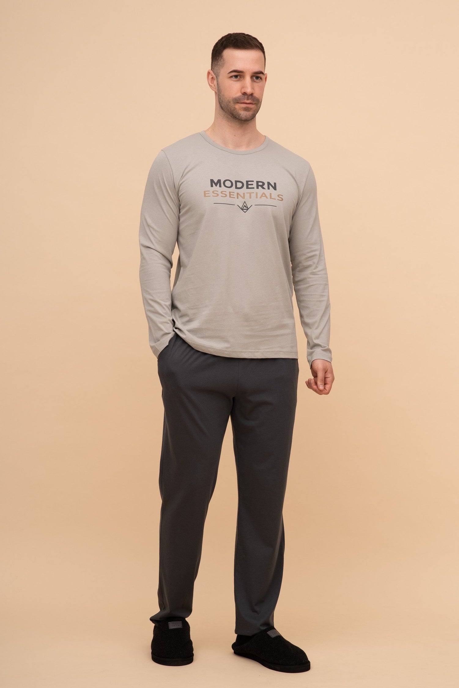 Мъжка пижама "Modern Essentials" (Сива)