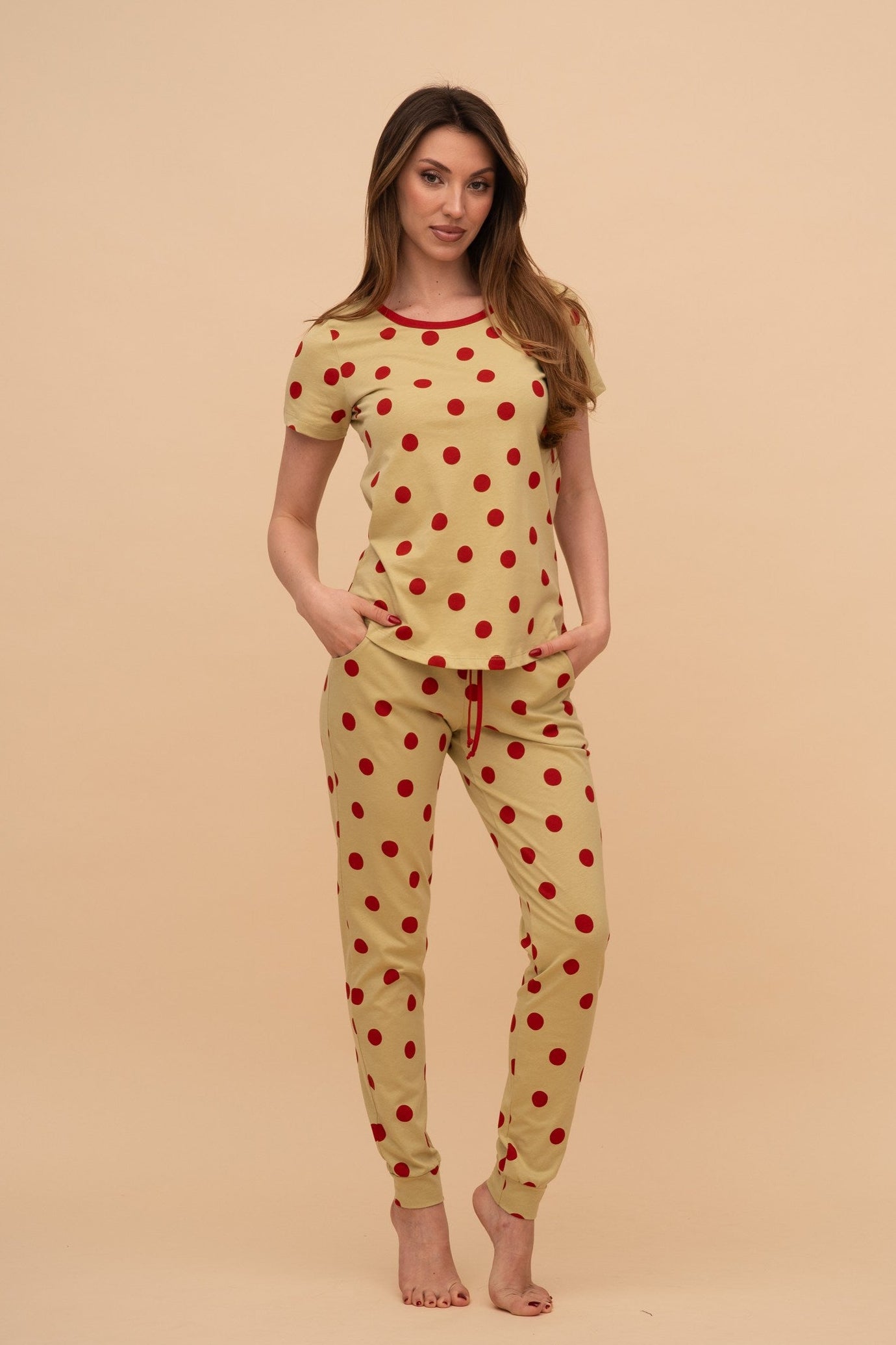 Пижама от памук с къс ръкав "Red Dots"