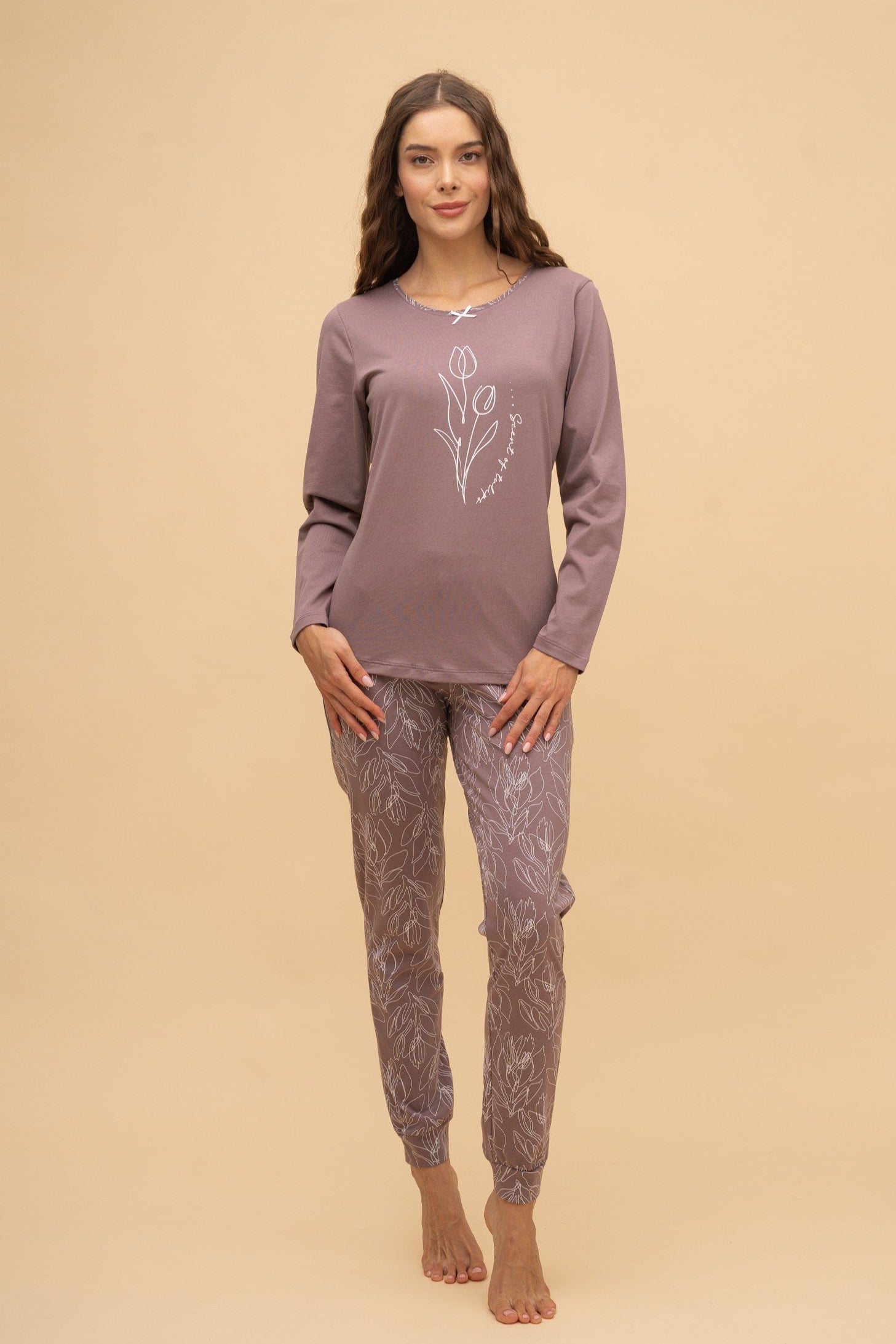 Long-sleeved pajamas "Scent of Tulips" (Ash of Roses)